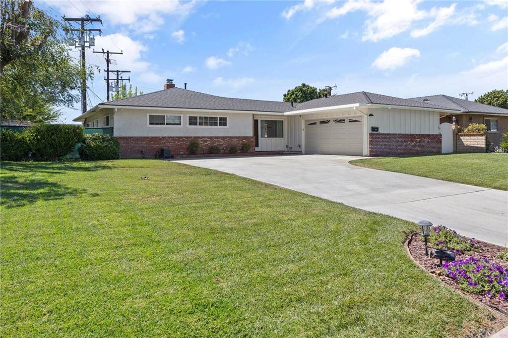 10531 Lindesmith Avenue - Photo 1