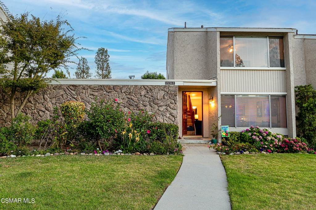 15136 Varsity Street - Photo 1