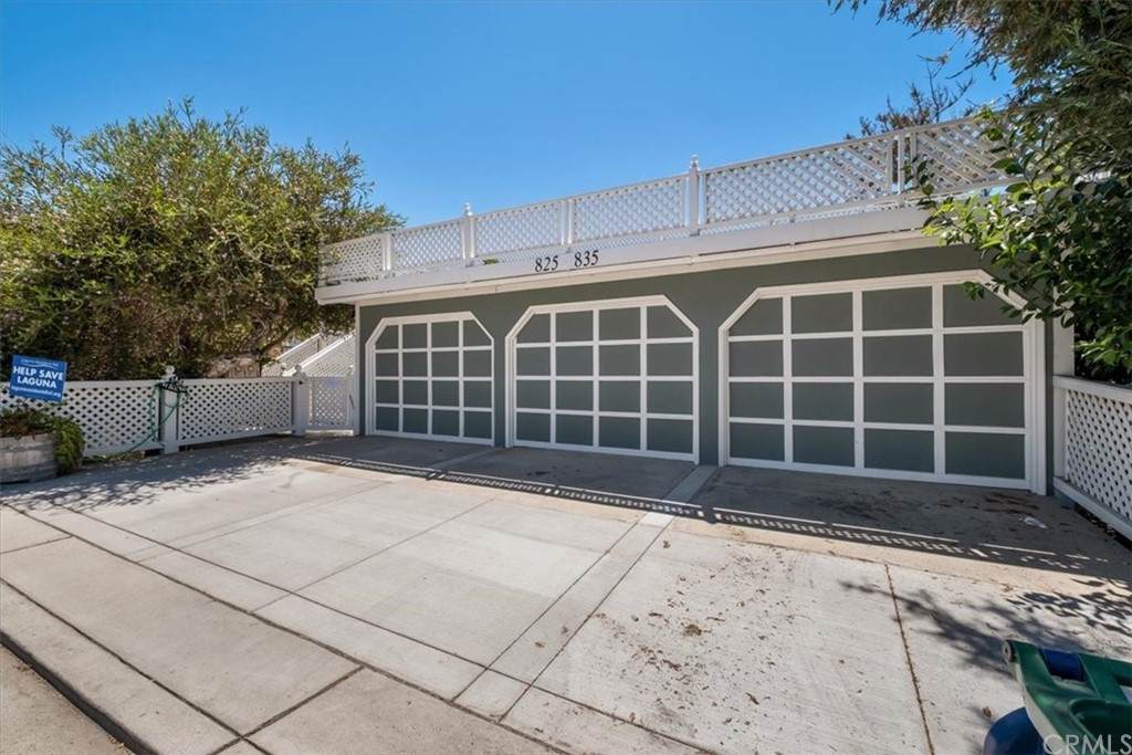 825 Park Avenue - Photo 1