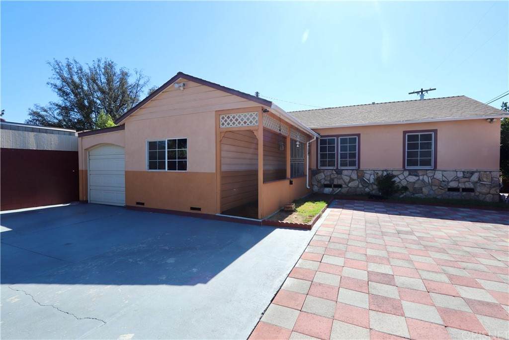 8114 Stansbury Avenue - Photo 1