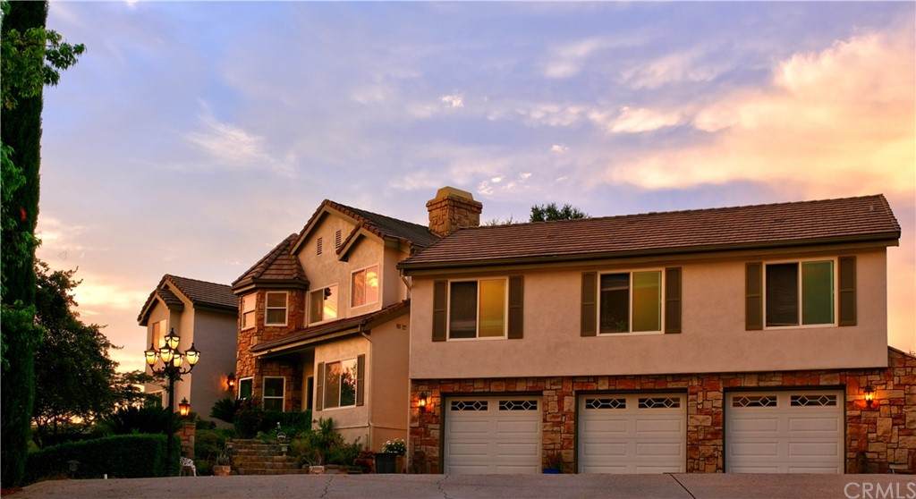 37105 Avenida La Cresta - Photo 1