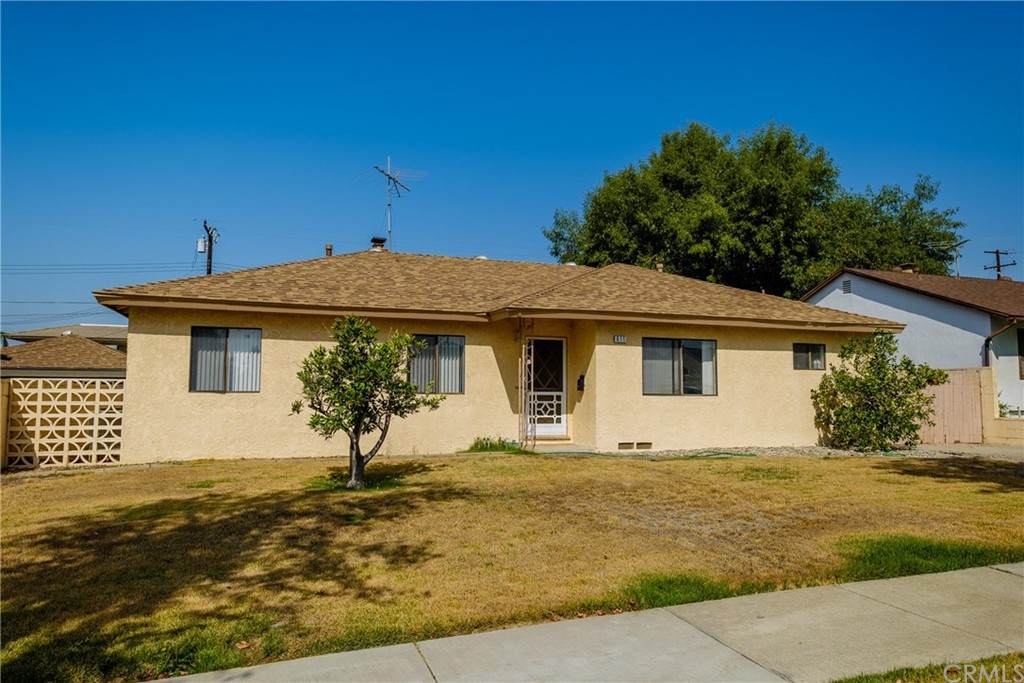 611 Birch Avenue - Photo 1