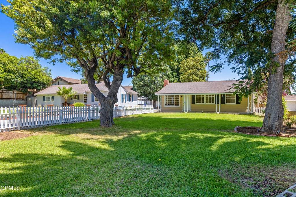 6544 San Gabriel Boulevard - Photo 1