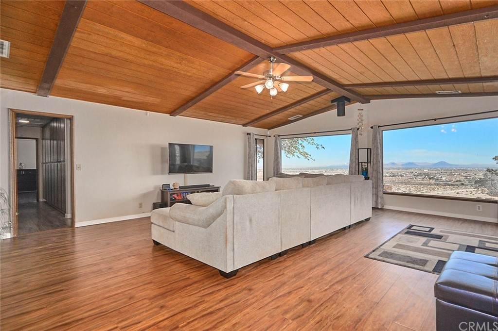 23033 Poppy Road - Photo 1