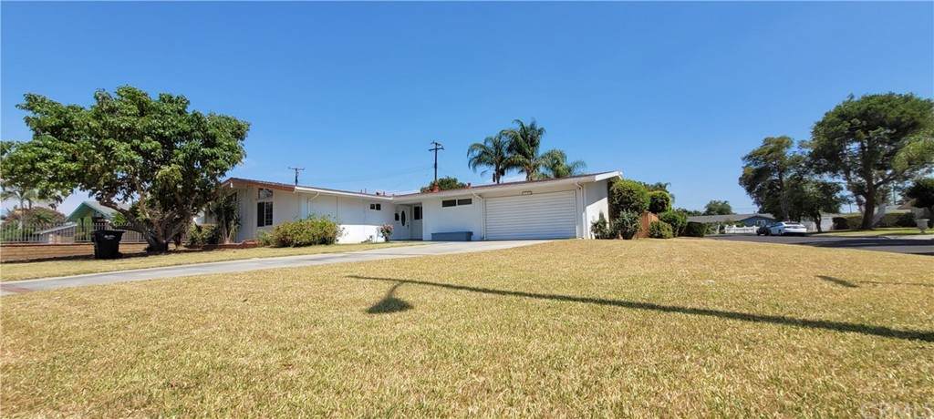 1140 Shadydale Avenue - Photo 1