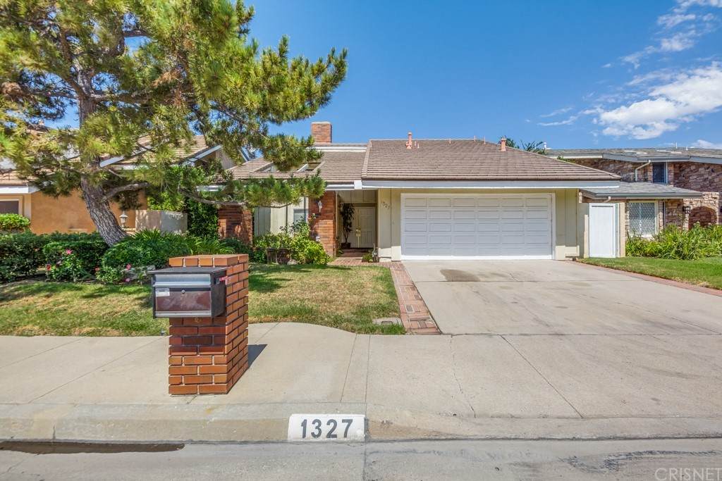 1327 Bluesail Circle - Photo 1
