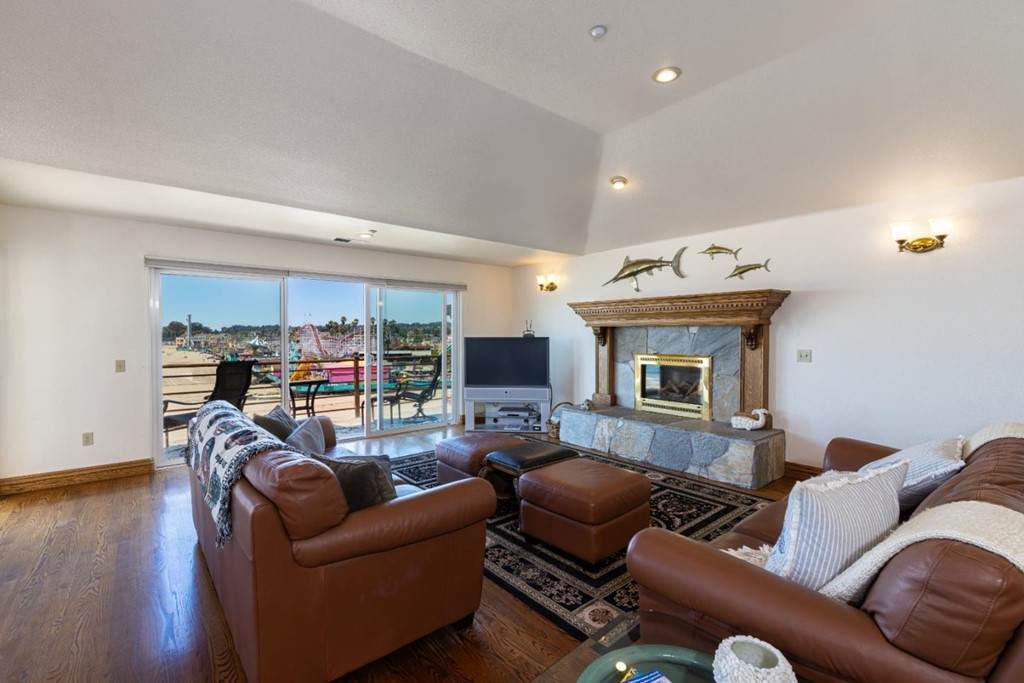 1148 Cliff Drive - Photo 1