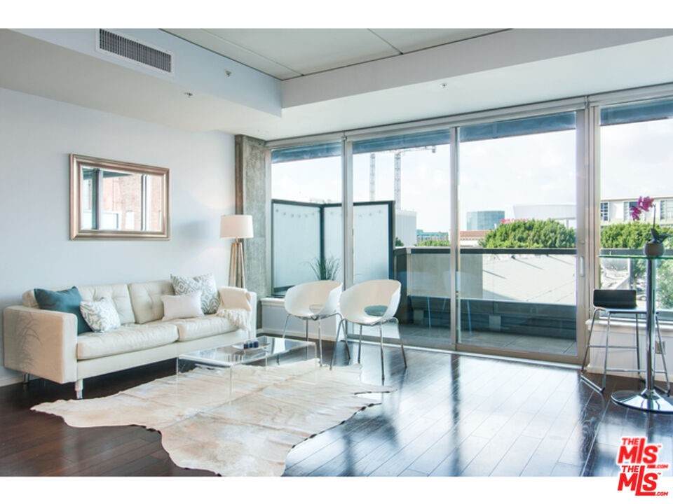 1155 Grand Avenue - Photo 1