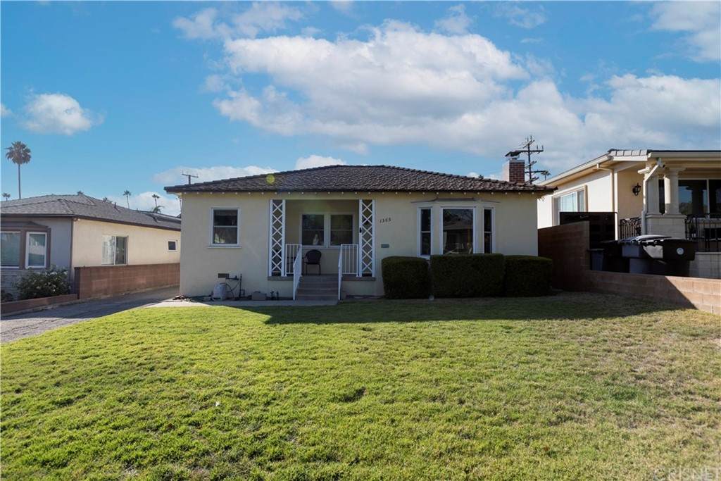 1365 Winchester Avenue - Photo 1