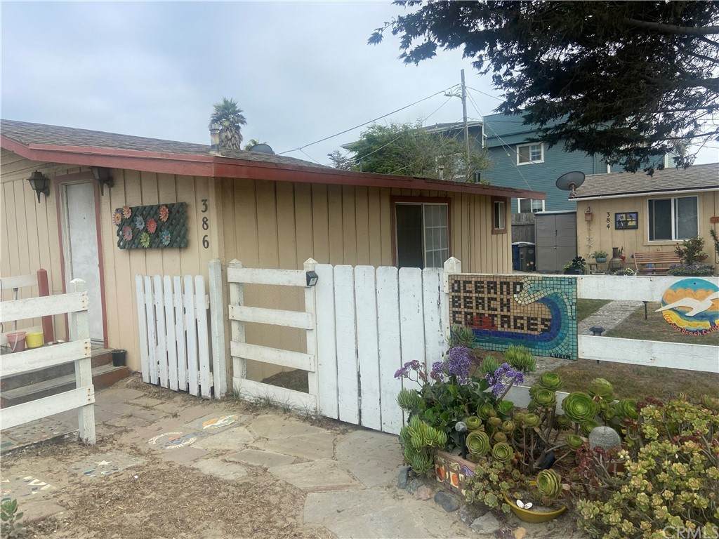 386 Pier Avenue - Photo 1