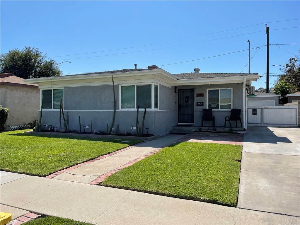 13209 Halcourt Avenue - Photo 1