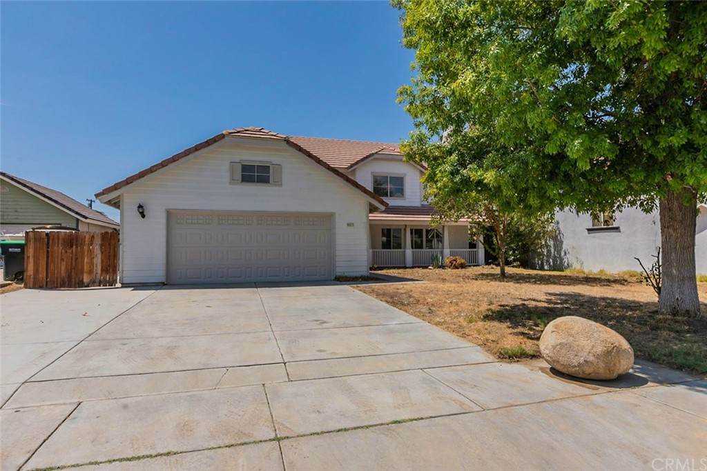 587 Tell Lane - Photo 1