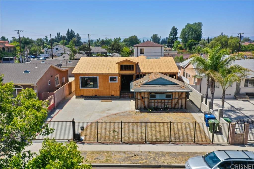13306 Blythe Street - Photo 1