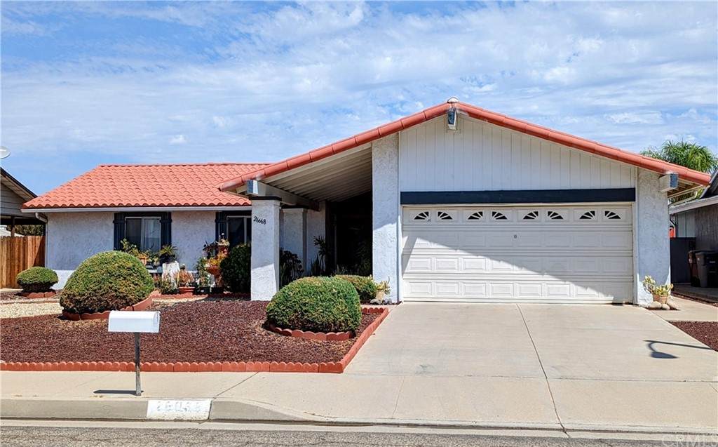 26668 Farrell Street - Photo 1