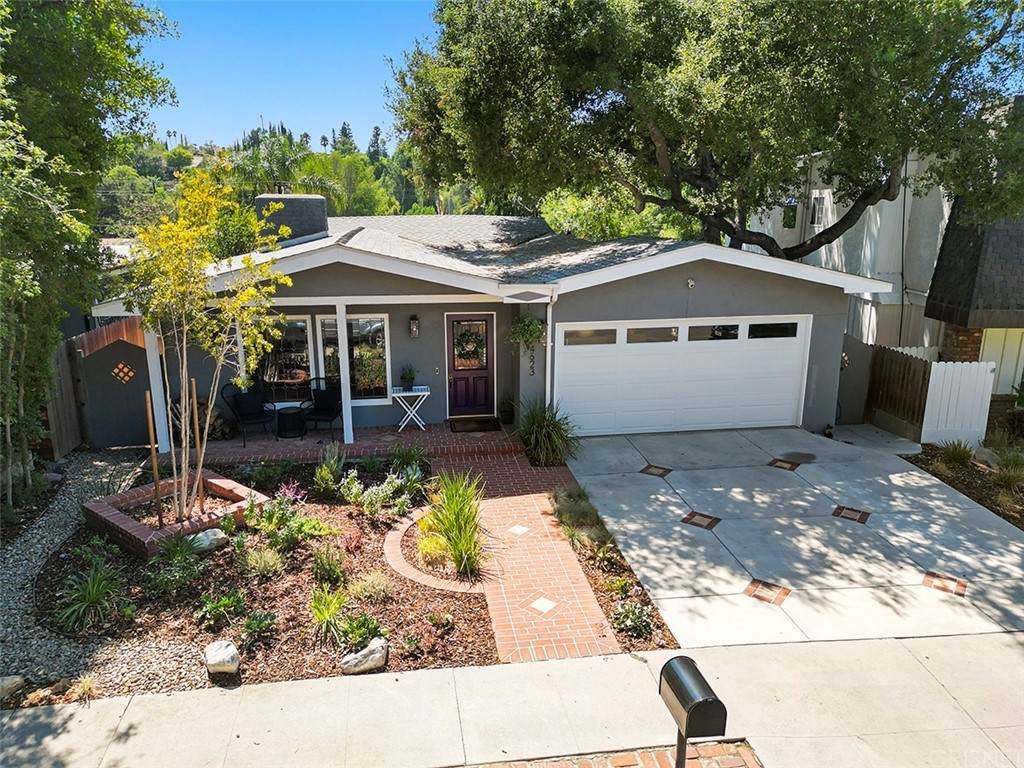 4623 Don Pio Drive - Photo 1