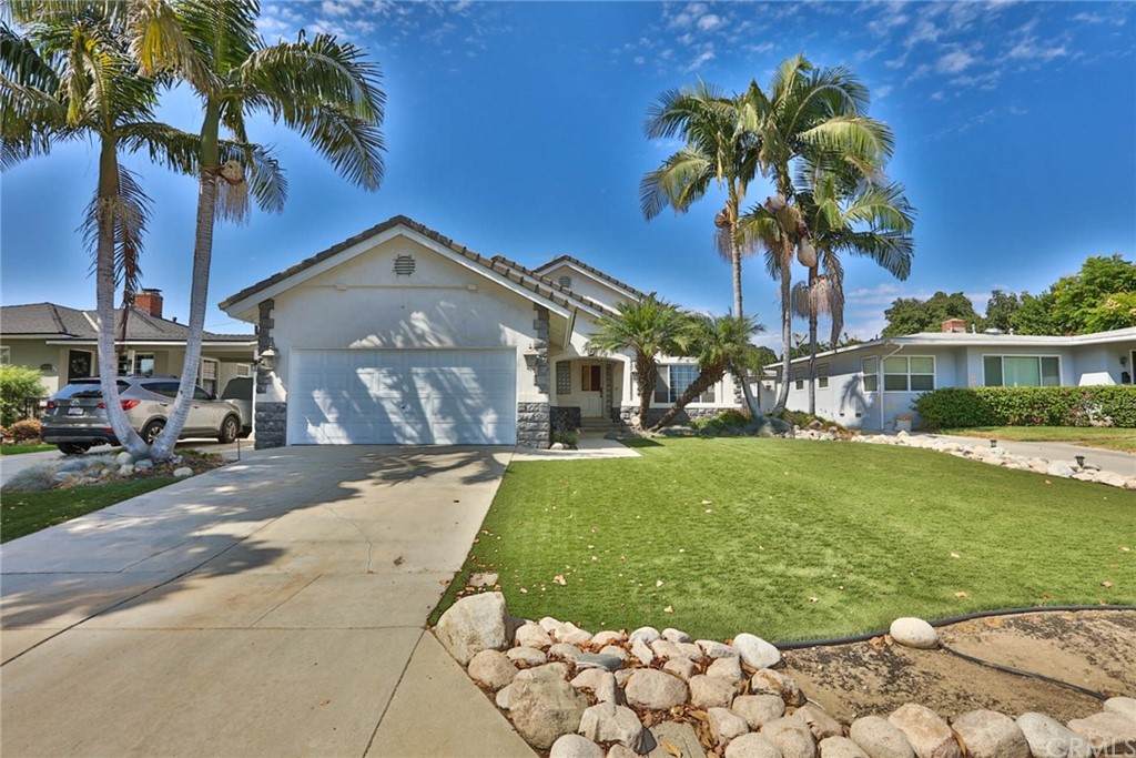 13707 Valna Drive - Photo 1