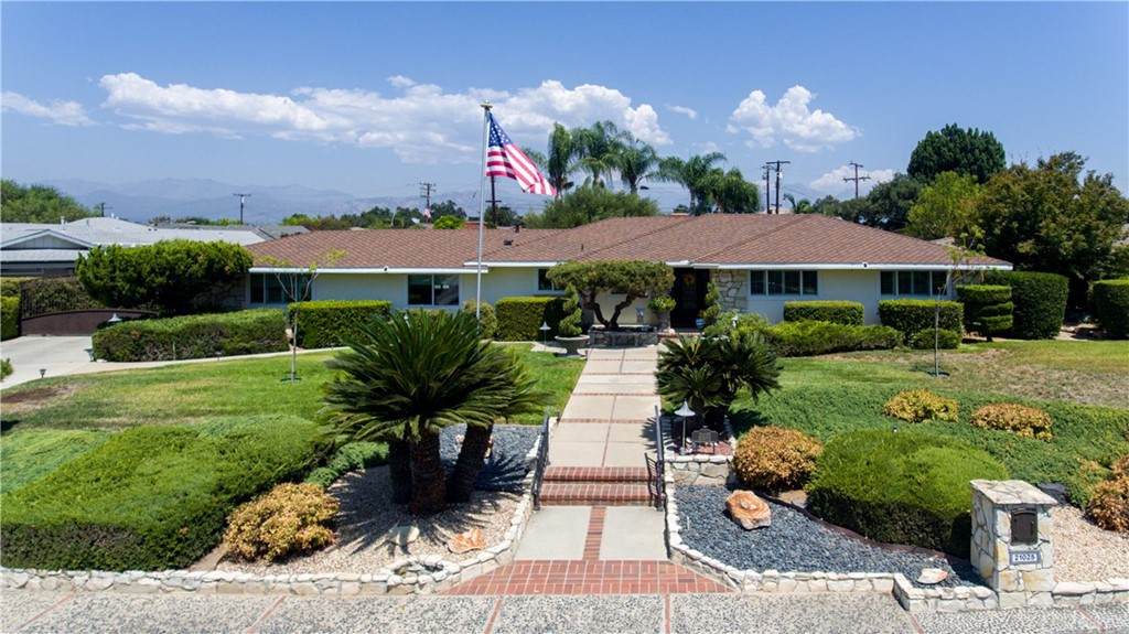 21025 Cloverland Drive - Photo 1