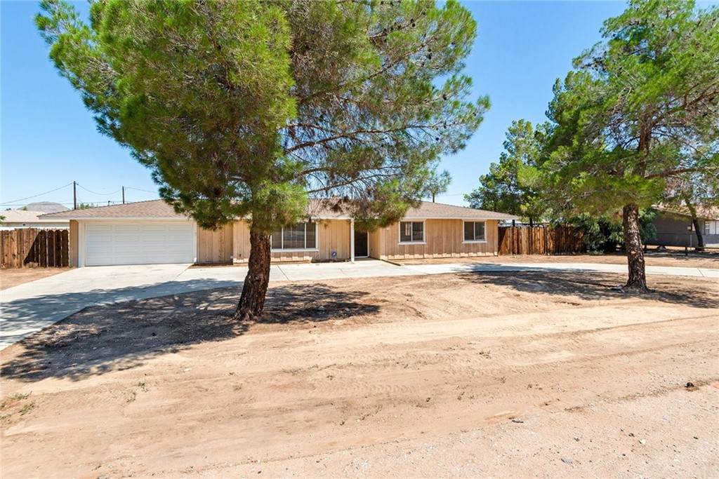 21630 Thunderbird Road - Photo 1