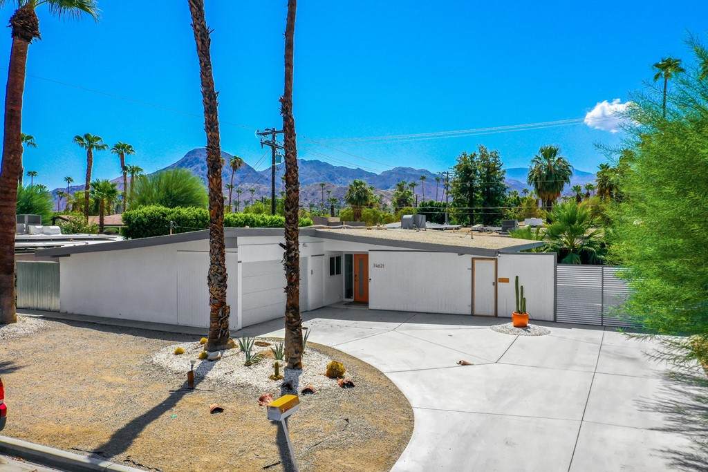 74621 Driftwood Drive - Photo 1