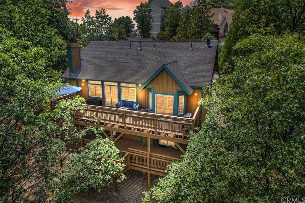 1073 Nadelhorn Drive - Photo 1
