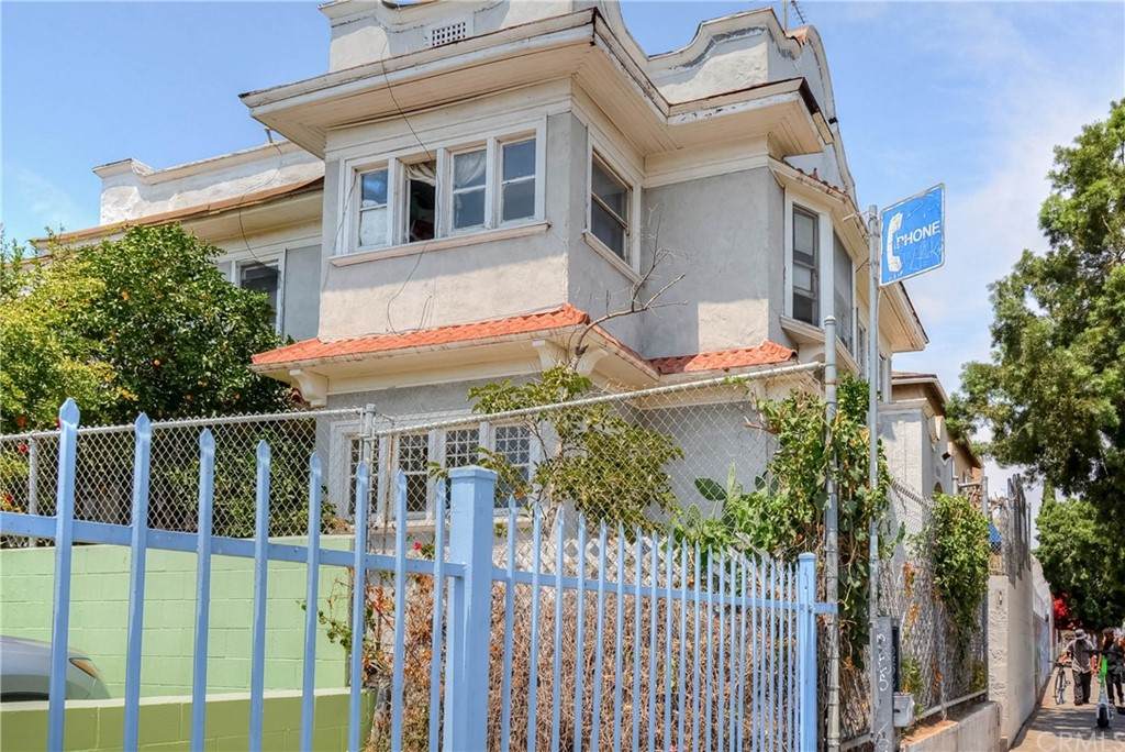 1243 Hoover Street - Photo 1
