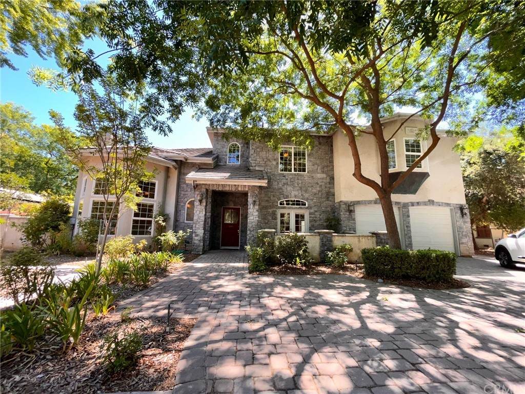4650 Van Ness Boulevard - Photo 1