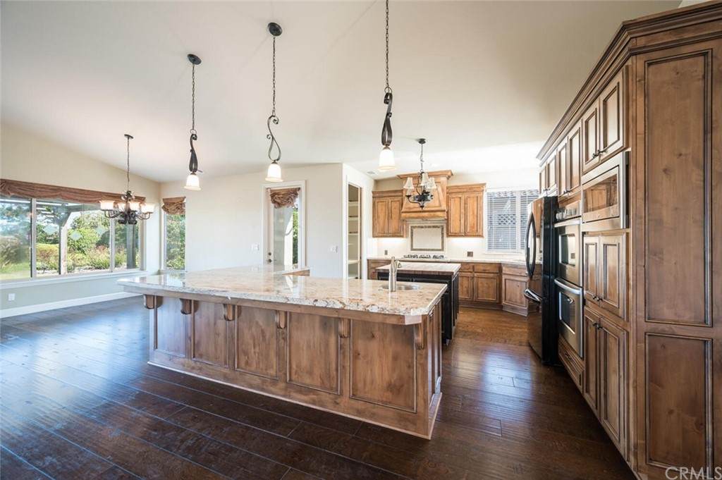590 Mirabella Lane - Photo 1
