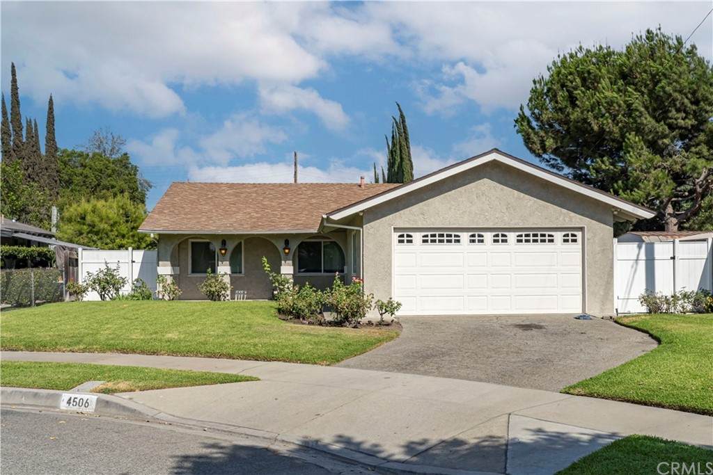 4506 Grace Avenue - Photo 1
