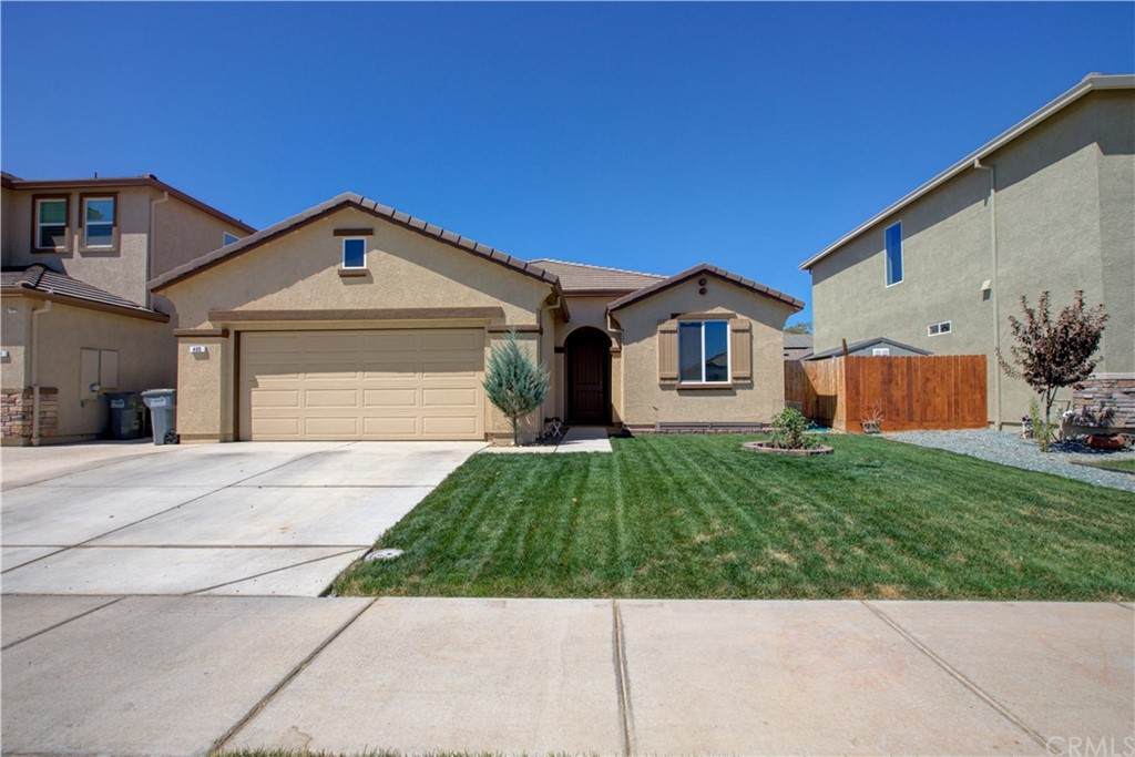 405 Denise Drive - Photo 1