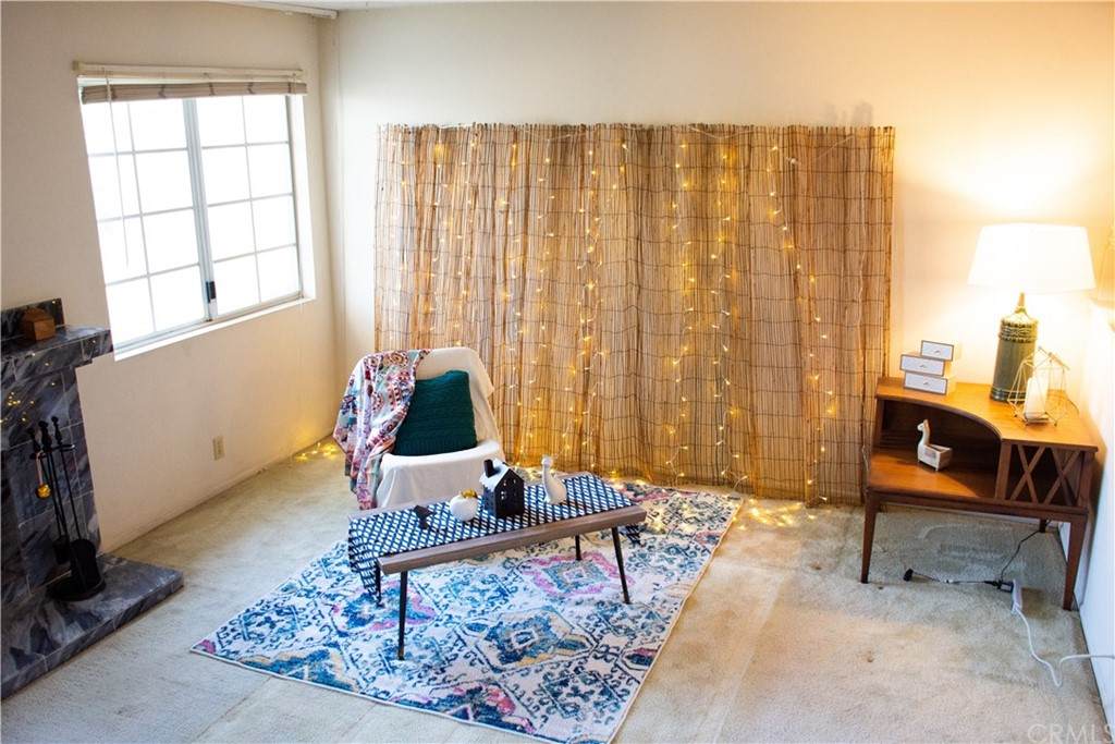 3311 W Lincoln Ave - Photo 1
