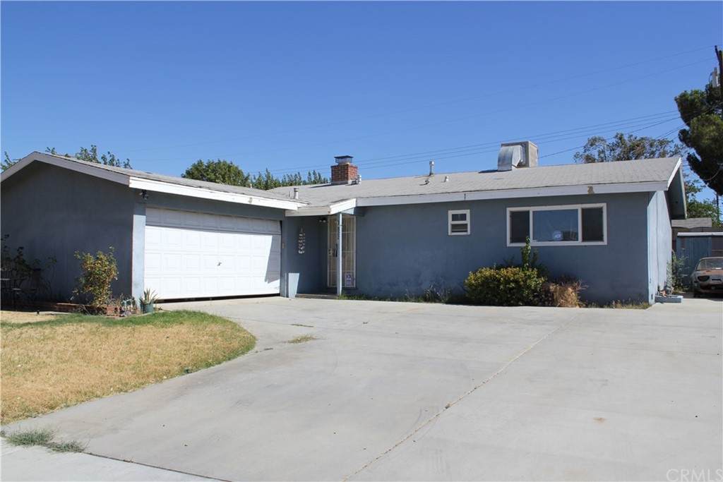 822 Avenue J12 - Photo 1