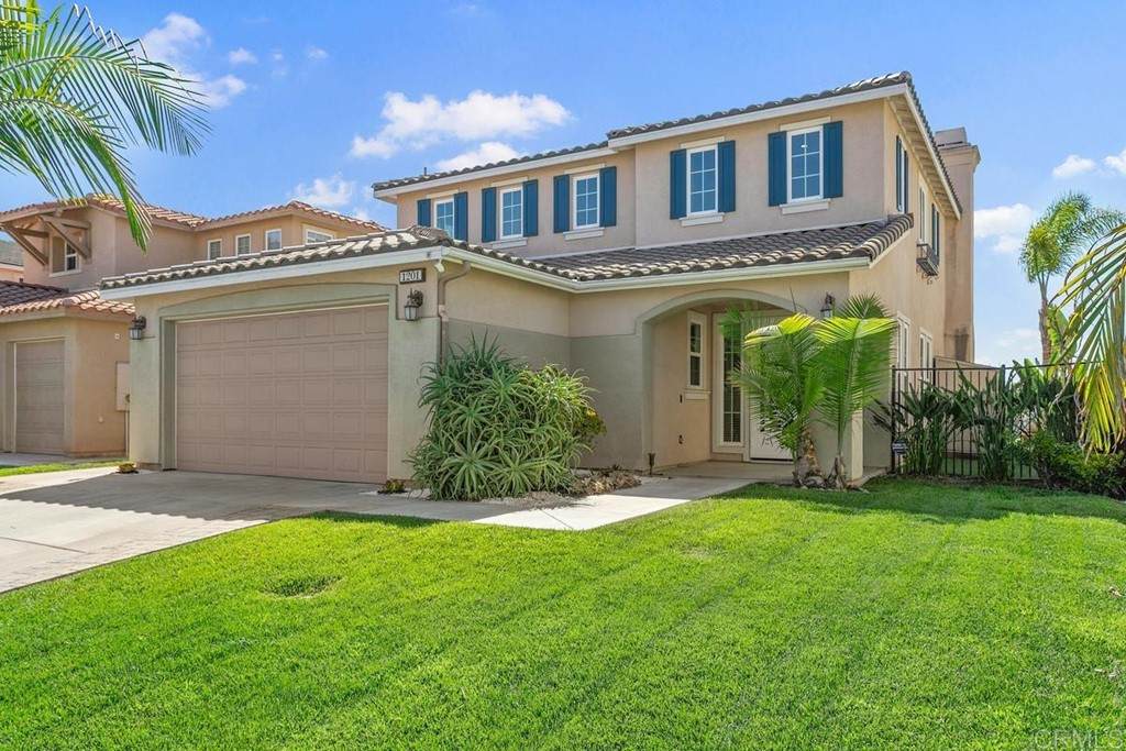 1201 Parkview Drive - Photo 1