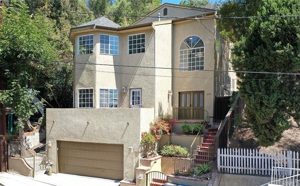 470 Museum Drive - Photo 1