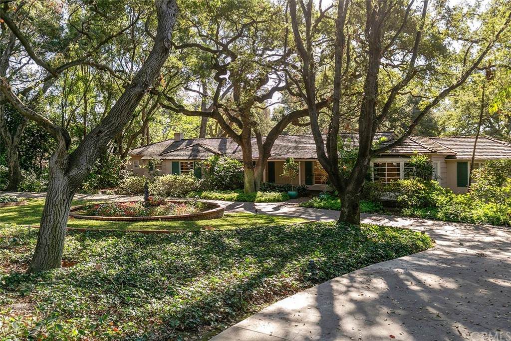 1044 Fallen Leaf Road - Photo 1