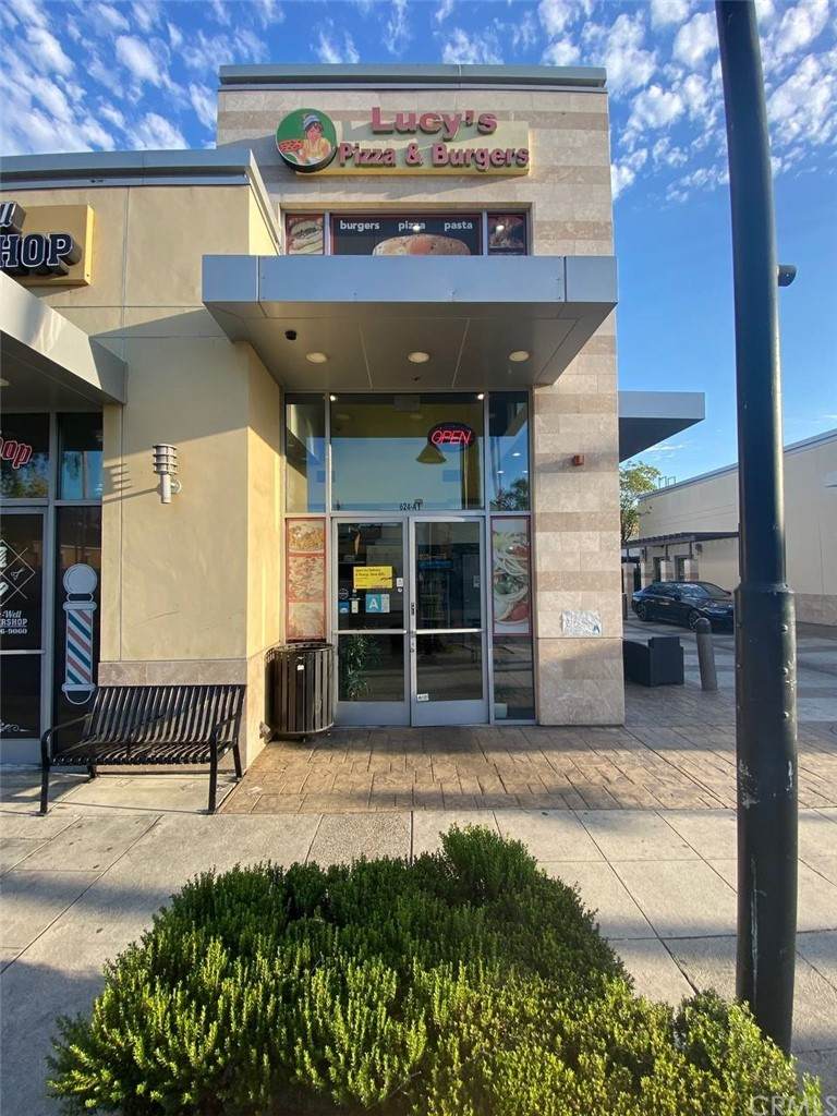 624 Colorado Street - Photo 1