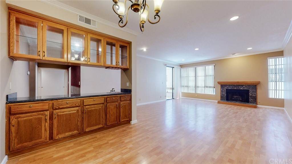 4641 Fulton Avenue - Photo 1