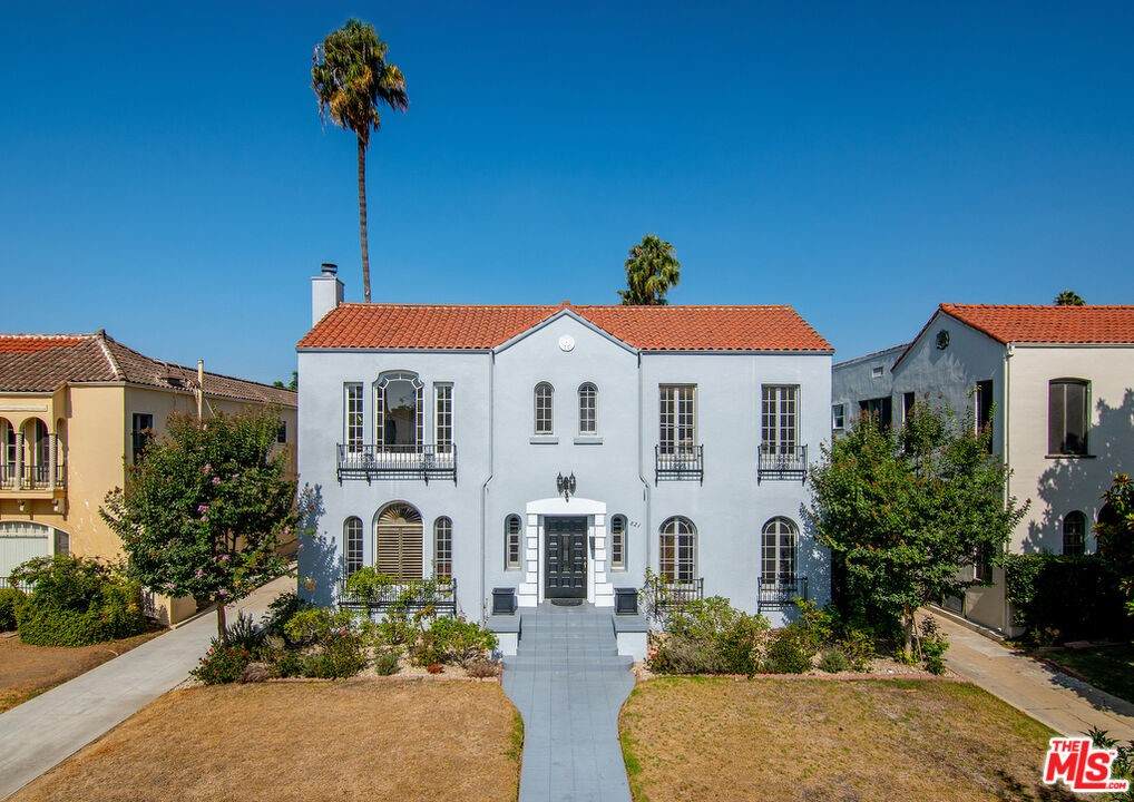 821 Mansfield Avenue - Photo 1