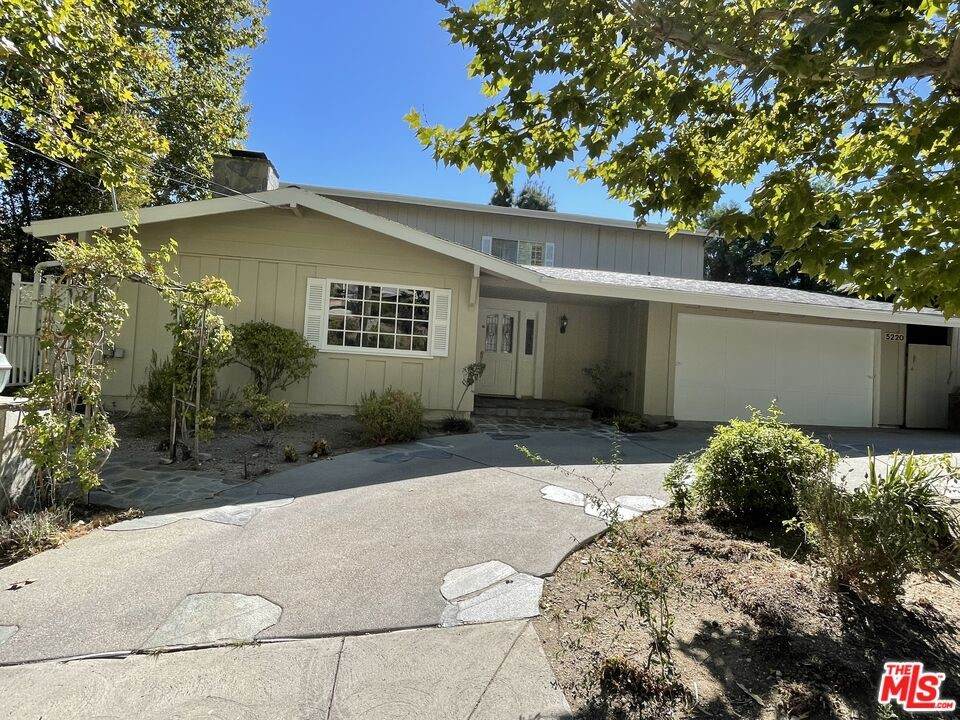 5220 Melvin Avenue - Photo 1