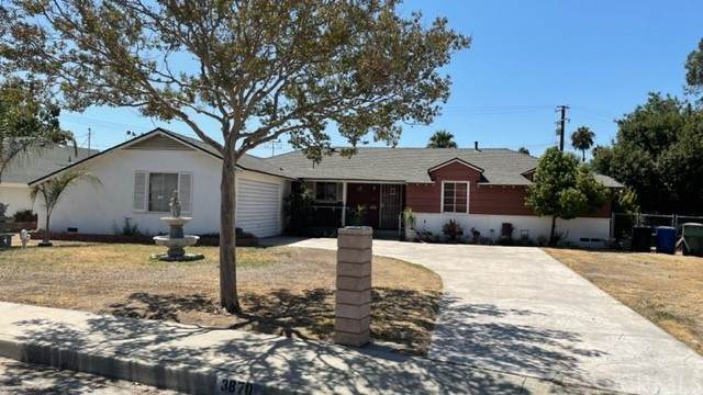 3870 Arlington Drive - Photo 1