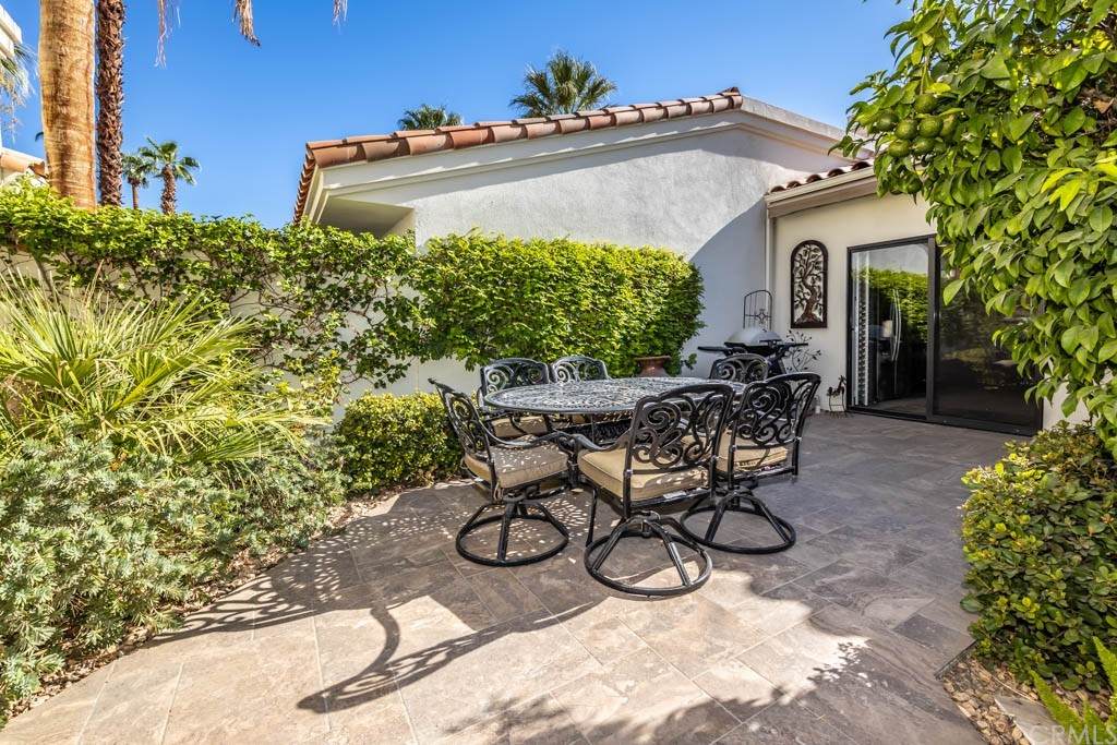 54888 Shoal Creek - Photo 1