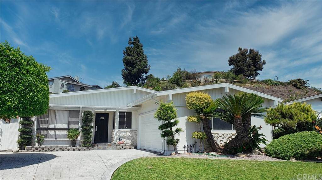 1533 Feliz Street - Photo 1