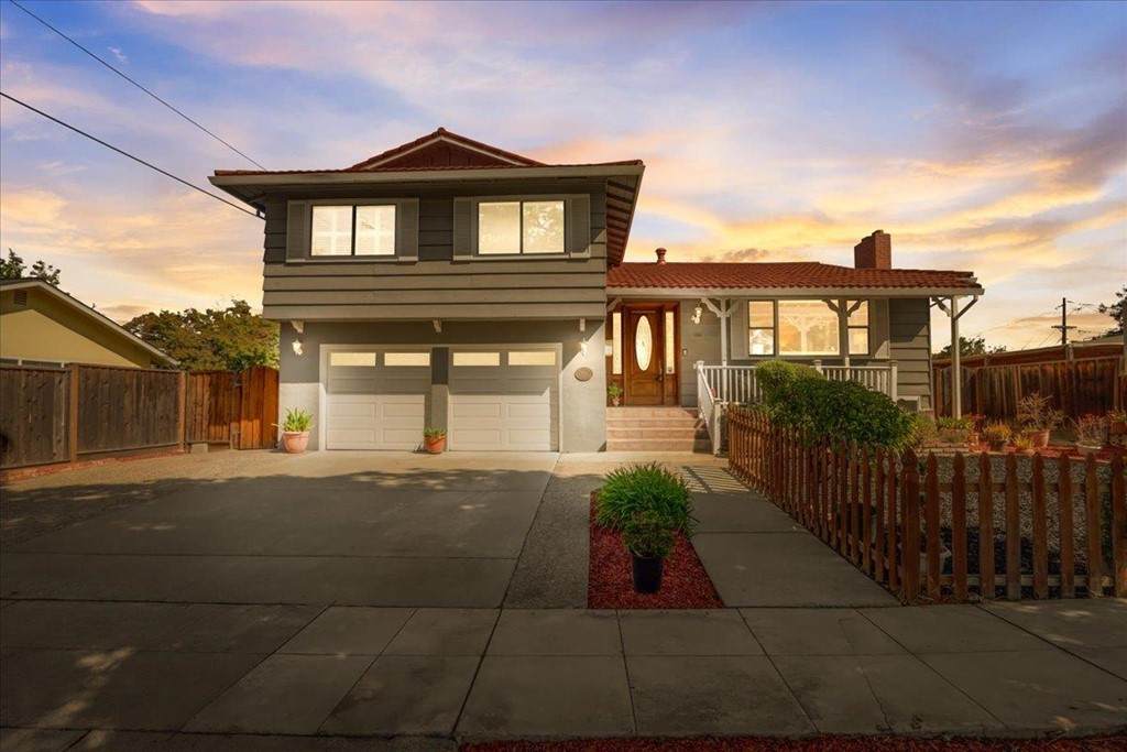 633 Carlisle Way - Photo 1