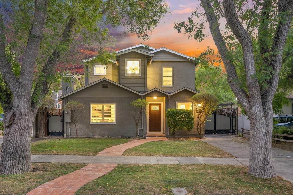 1117 Chapman Street - Photo 1