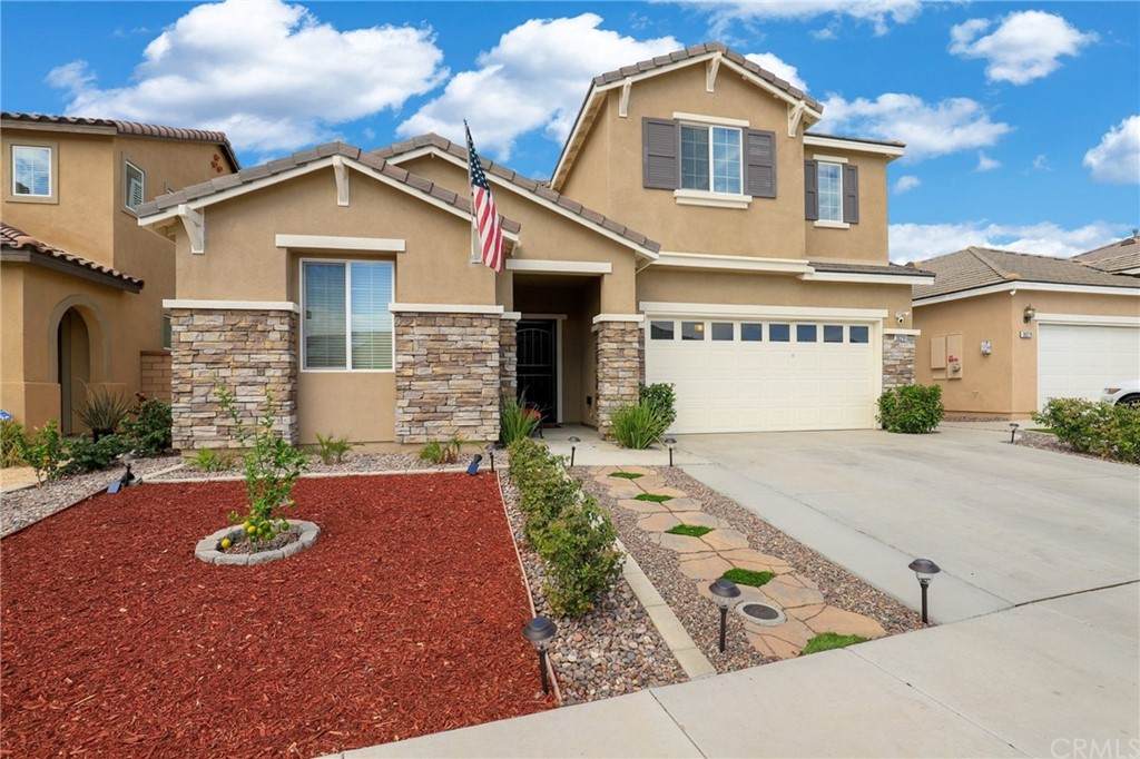 30291 Butterfly Circle - Photo 1