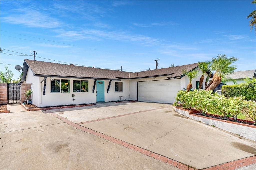 2920 Orange Grove Avenue - Photo 1