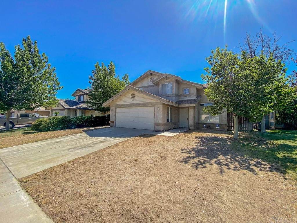 44702 Foxboro Court - Photo 1
