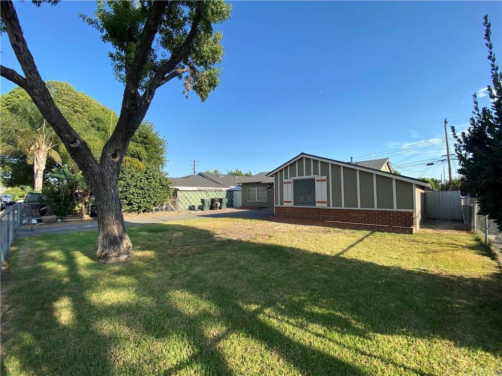 4735 Mount Vernon Avenue - Photo 1