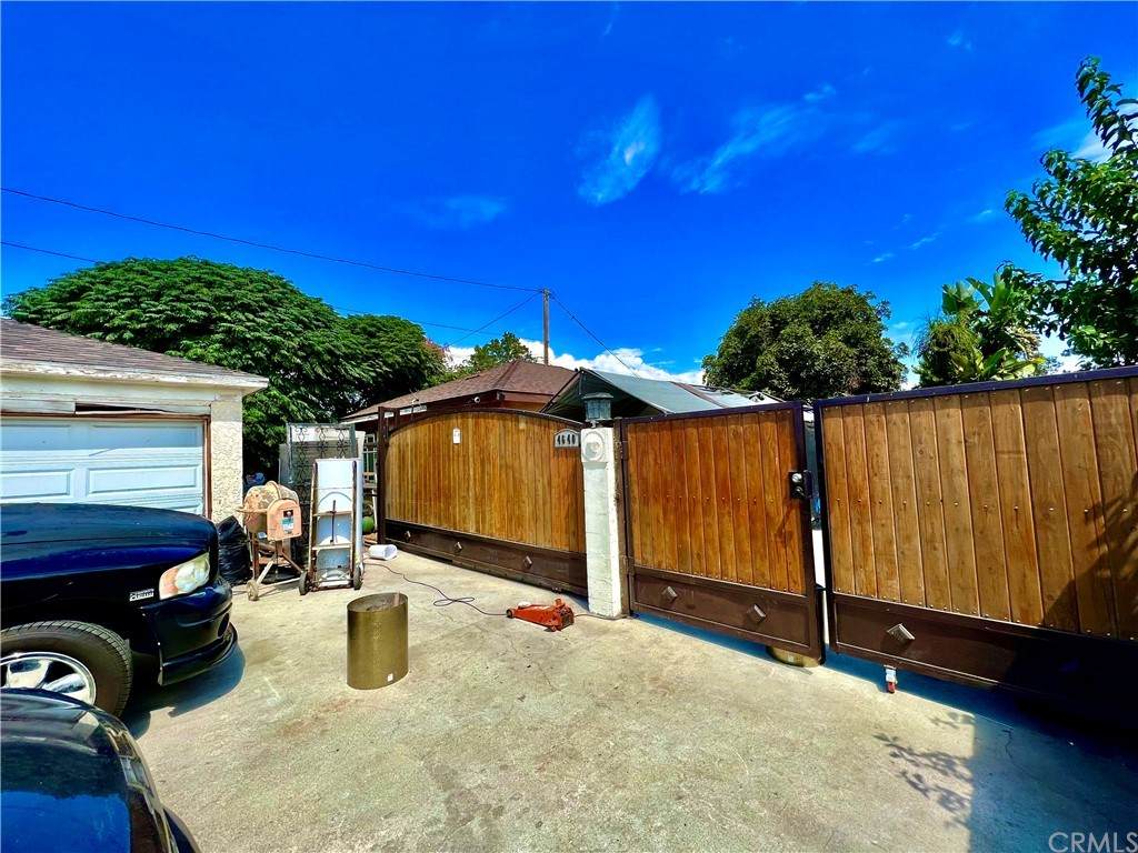 4640 Nora Avenue - Photo 1