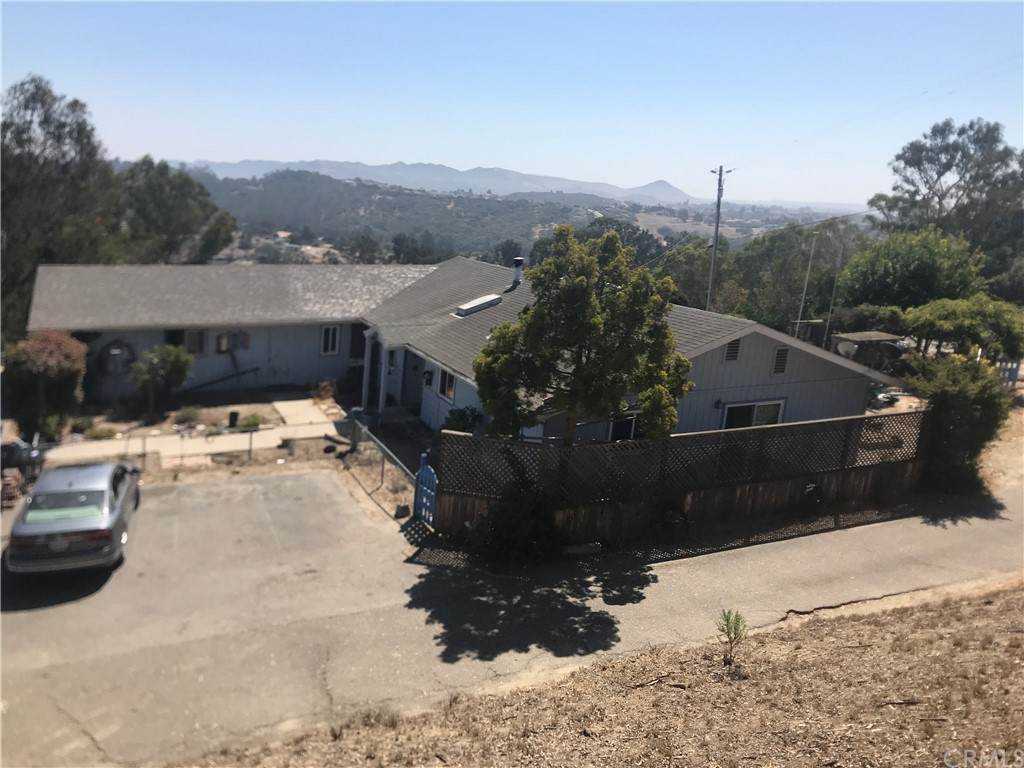 480 Dennis Lane - Photo 1