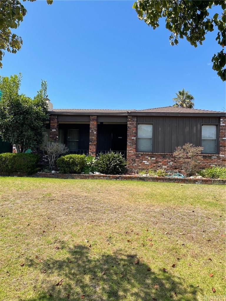 2107 Ashland Avenue - Photo 1